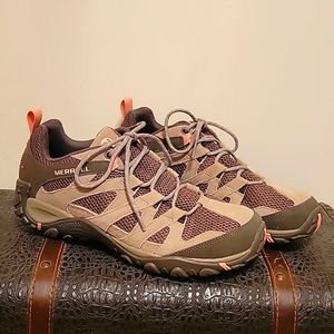 Merrell Alverstone Hiking shoes - Women's sz 11